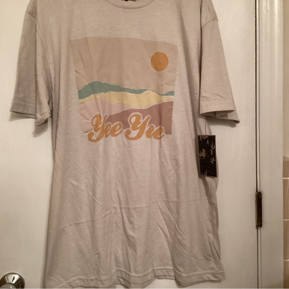 Yee Yee Men’s Graphic T-Shirt.